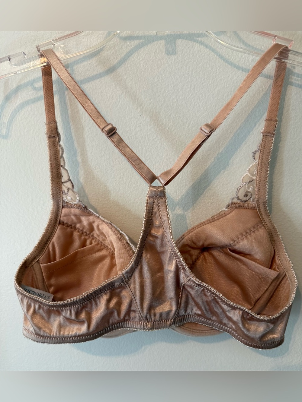 Victoria's Secret Nude Embroidered T-Back Padded Underwire Bra - Picture 7 of 13